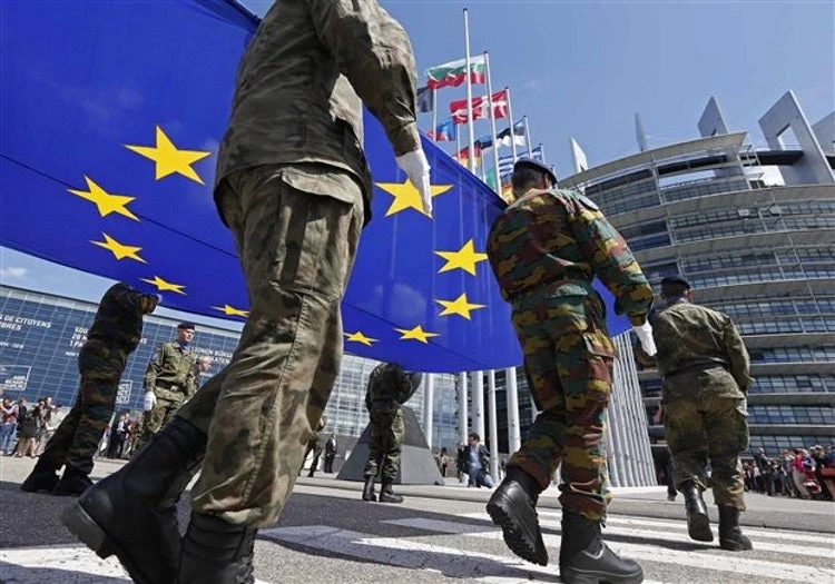 Νέα στρατιωτική δύναμη γεννήθηκε στην Ευρώπη: Η σχέση με το μεταναστευτικό και την Ρωσία!